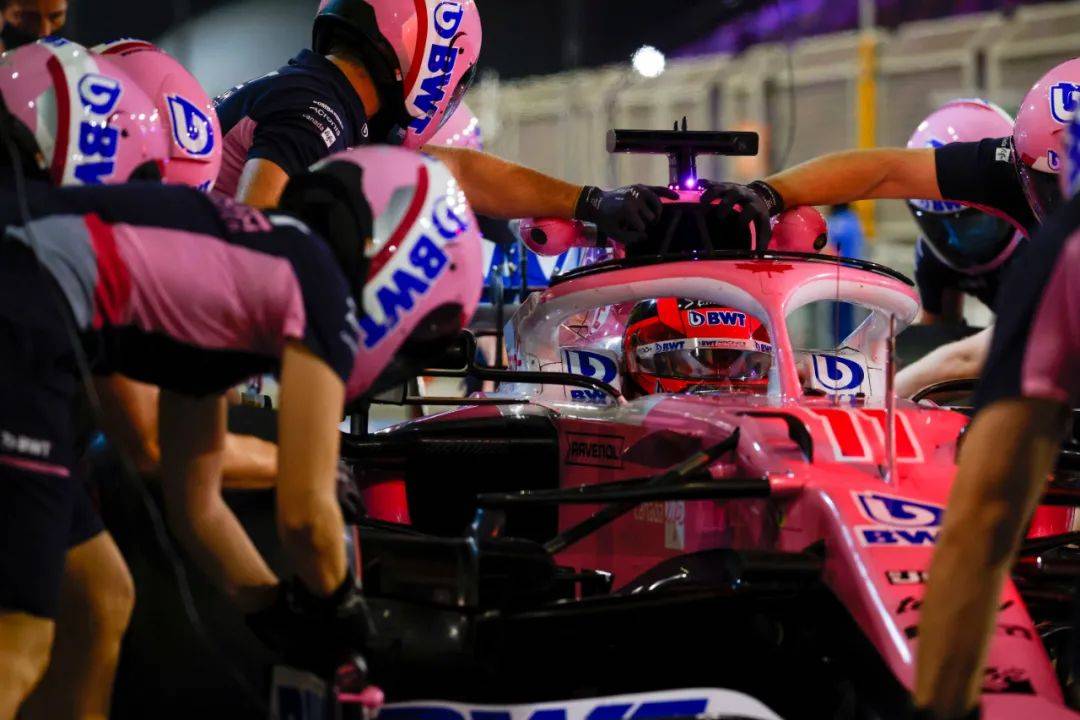 梅赛德斯险胜威廉姆斯,拉塞尔关键制胜的简单介绍 梅赛德斯险胜威廉姆斯,拉塞尔关键制胜的简单介绍