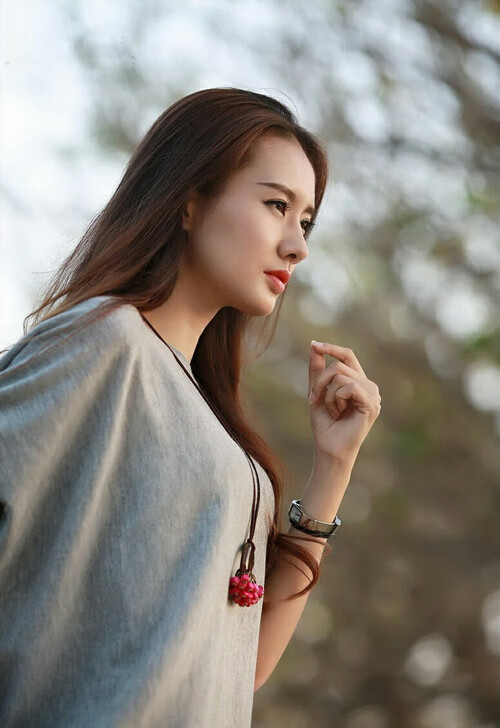 基耶萨闪耀，摩纳哥稳胜莱比锡红牛