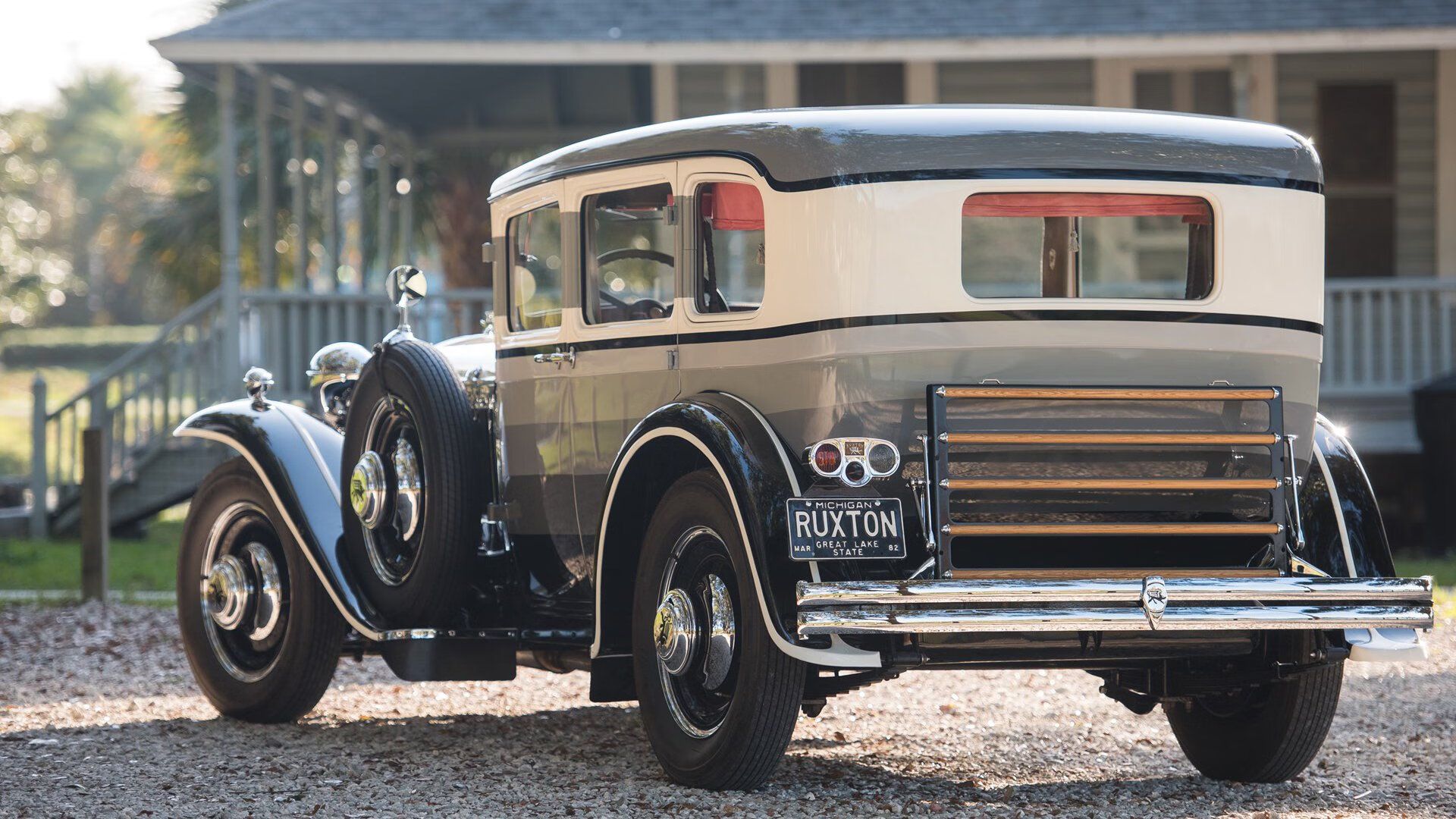 利拉德爆砍62分弑旧主！魔术致命防守绞杀国王晋级