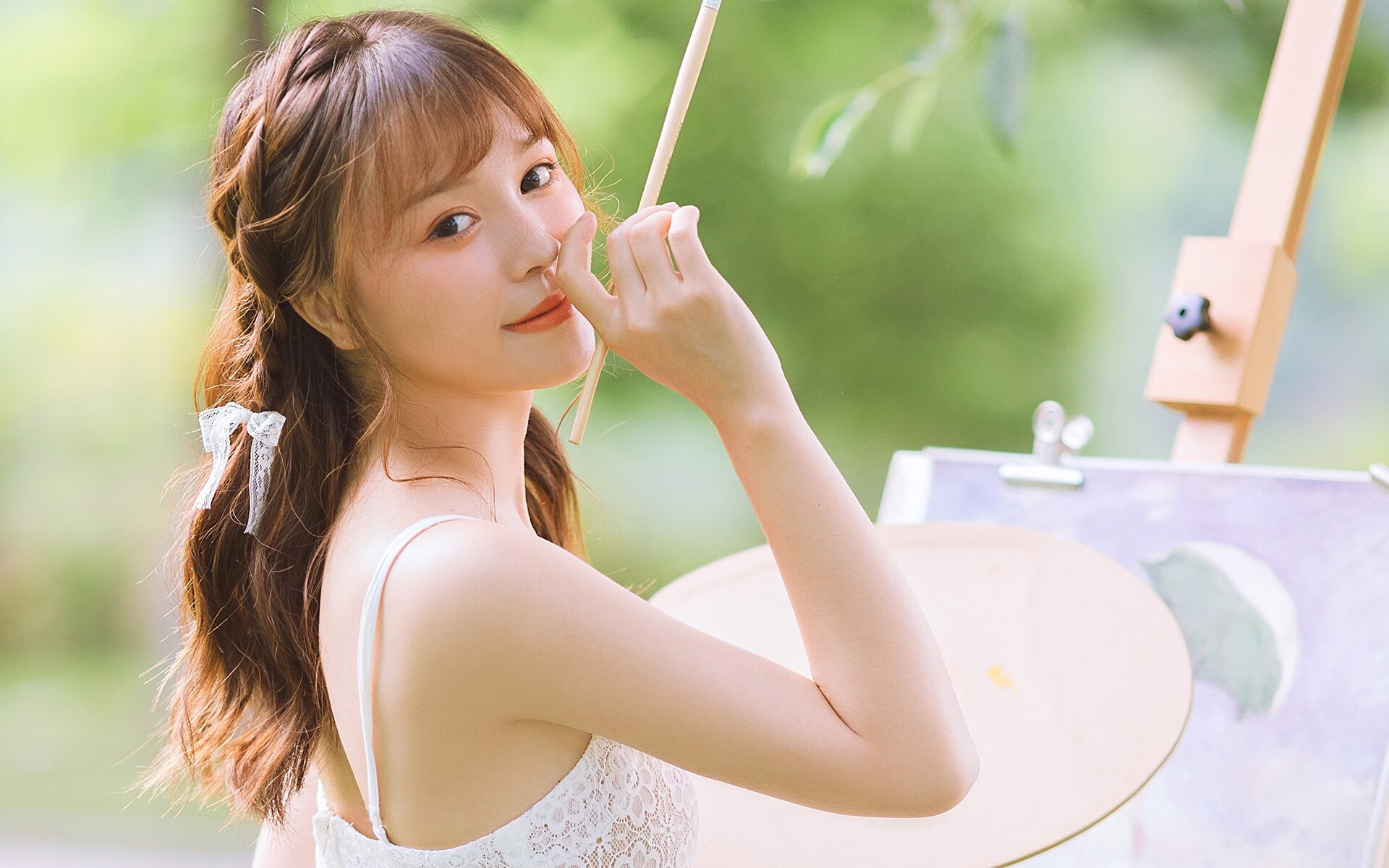 阿尔瓦雷斯关键先生闪耀，哥伦比亚全面压制毕尔巴鄂竞技